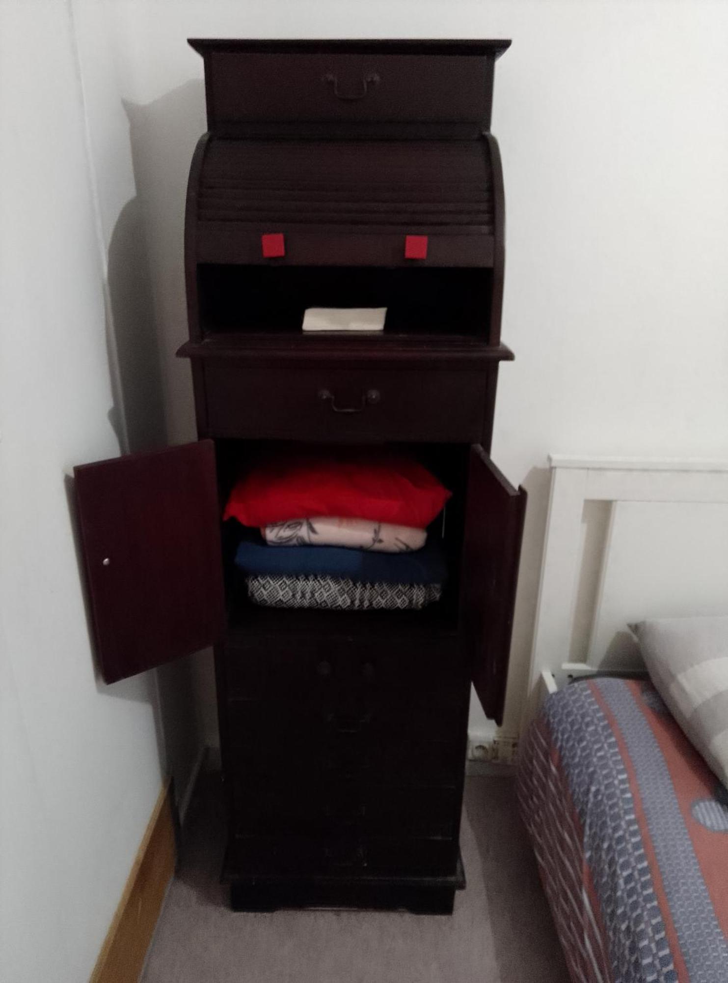 Guesthouse Familial Pour 1,2,3,4 Personnes De 42M2-Accessible Handic -Rez De Chaussee-Vues Sur Rue Et Patio Prive - Sejour,Chambre Separee,Cuisine,Salle De Bain,Lit Double Et Canape-Lit 2Pers-Entree De La Rue Berzelius-5 Minutes Du Metro Brochant-Lig Париж Экстерьер фото